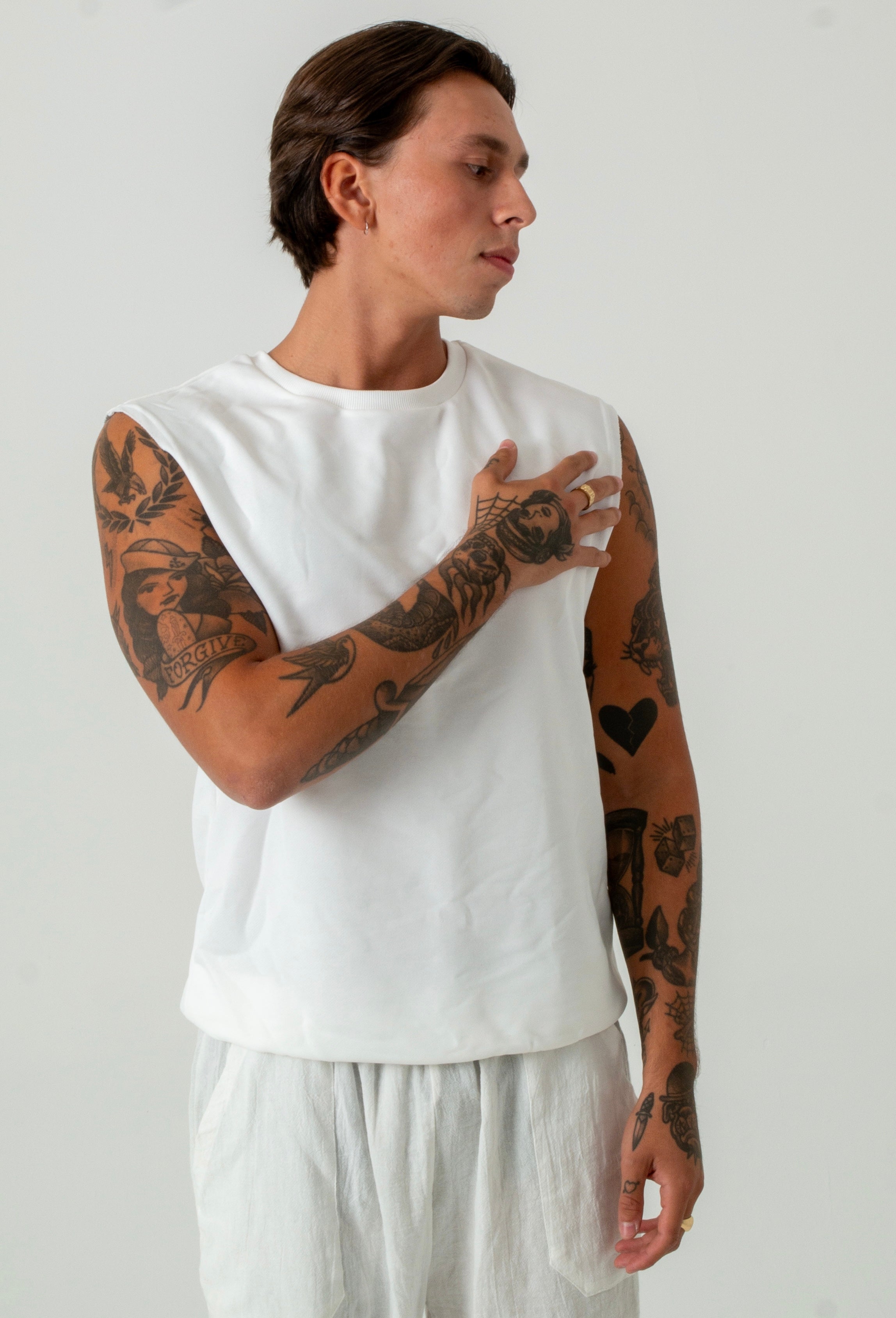 MADRID WHITE VEST